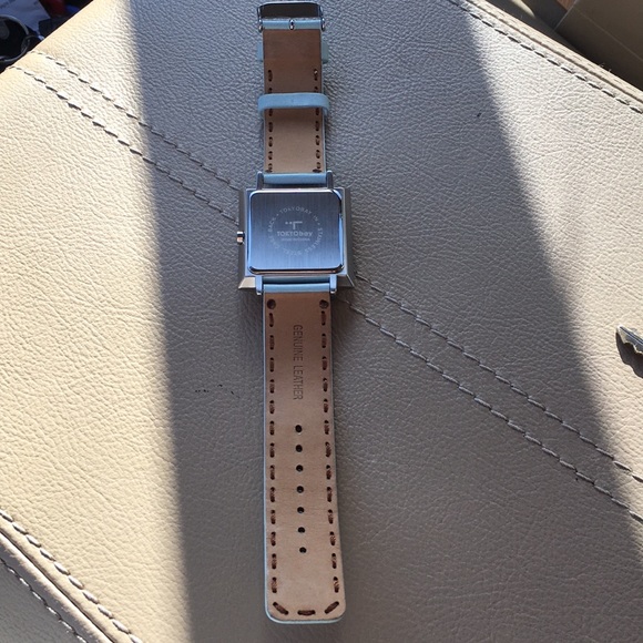 Turquoise watch - Picture 3 of 3